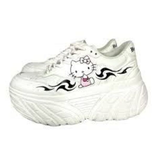 Bershka Hello Kitty Size 38 Platform Sneakers White Kawaii Whimsigoth E-Girl Y2K - Picture 1 of 15